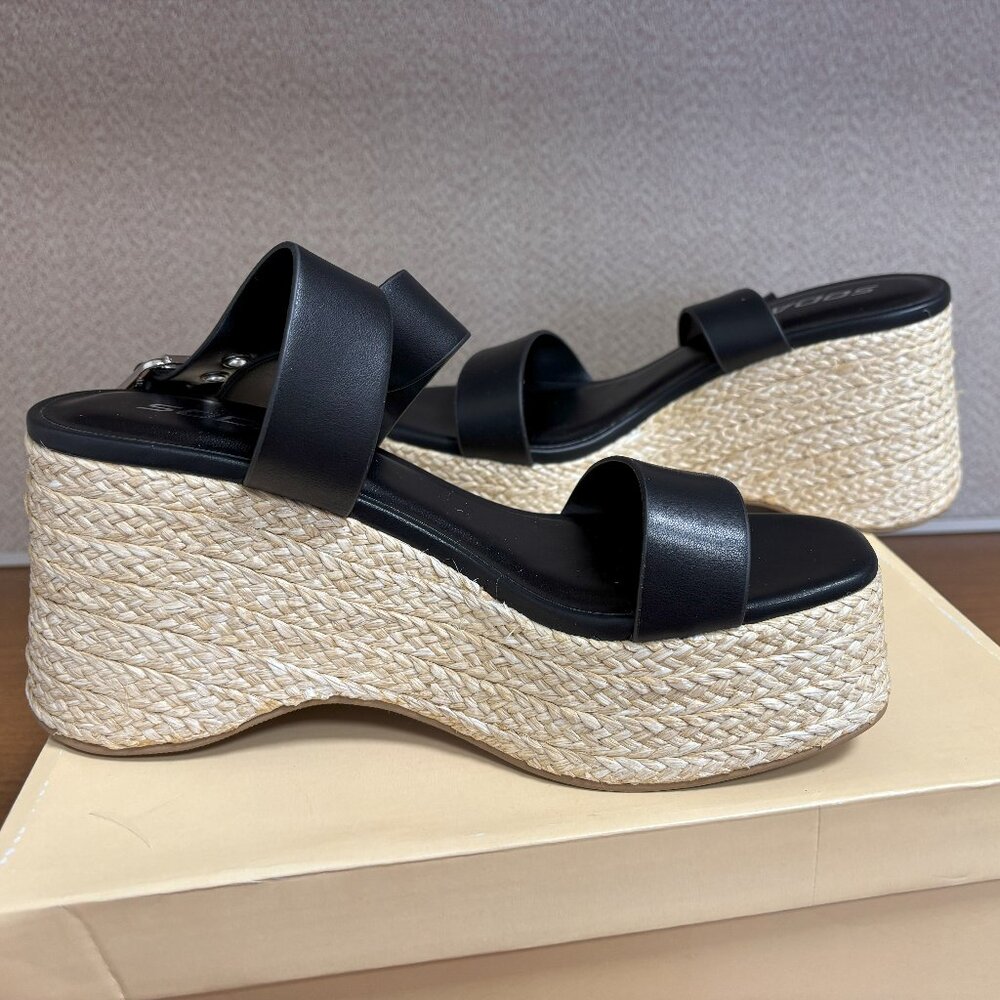 Discount Shipping & Price Drop New, Women's wedge sandals by Soda.  Size 8